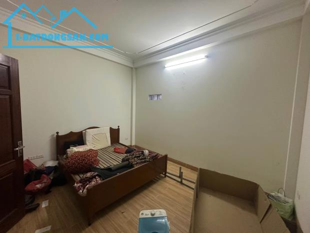 (Oto Tránh) Bán nhà mặt ngõ Huỳnh Thúc Kháng 70mx5T sổ vuông kinh doanh cách phố 20m vỉa - 2