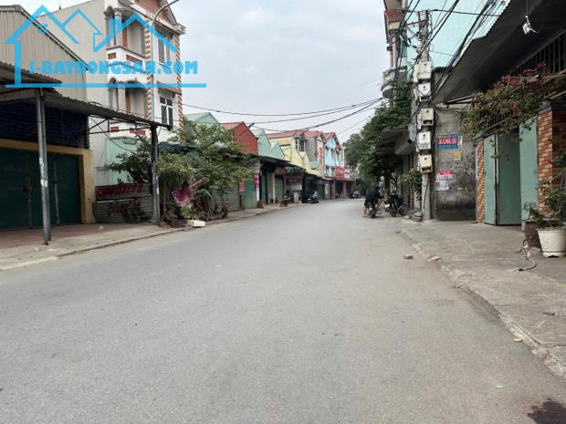 💥💥💥 SIÊU HIẾM CHỈ HƠN 2 TỶ CÓ NGAY LÔ ĐẤT TRỤC ĐƯỜNG 3 🚘🚘🚘 Ô TÔ TRÁNH PHÓNG   👉 TRỤ