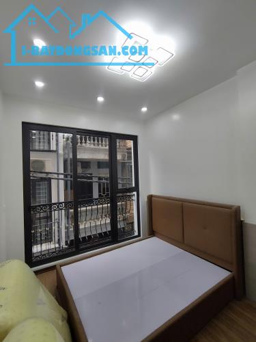 Duy nhất 1 căn 42m*5 tầng thang máy, full nội thất đẹp lung linh ôtô 7 chỗ đỗ cửa. - 4