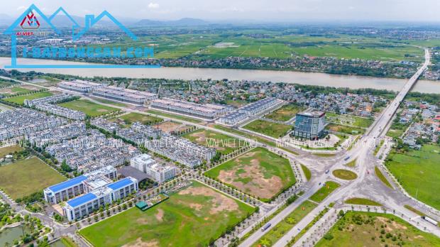 BÁN NHÀ PHỐ 5 TẦNG MỚI XÂY TRUNG TÂM THANH HÓA, 80MV 4,7 TỶ SỔ SẴN NHẬN NHÀ Ở NGAY - 2