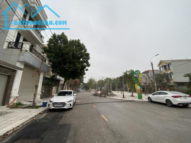 Bán lô 100m2 đầu phố Ngô Kính Thần, KDC Sau Núi lh_0987673102