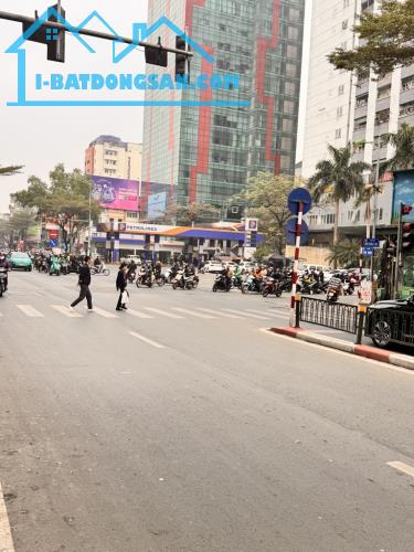 TÂY SƠN - MẶT PHỐ VÍP ĐỐNG ĐA - NGAY NGÃ 3 - VỈA HÈ BÁT NGÁT - 6 TẦNG - Ô CHỜ THANG MÁY - 2
