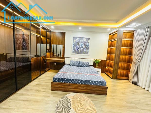Nhà mặt phố Tây Sơn 234m MT 6m vị trí đắc địa giá đầu tư. - 1