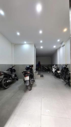TÒA NHÀ CĂN HỘ DỊCH VỤ TRẦN KHÁT CHÂN – SỔ ĐẸP – 14 PHÒNG – 53.3M2 – 11 TỶ - 1