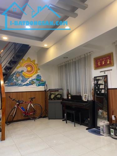 + Bán Nhà Gần Tôn Đản , Quận 4 , 2 Tầng , 6x7  , Nhỉnh 4 tỷ 🎉🎉🎉🎉 - 2