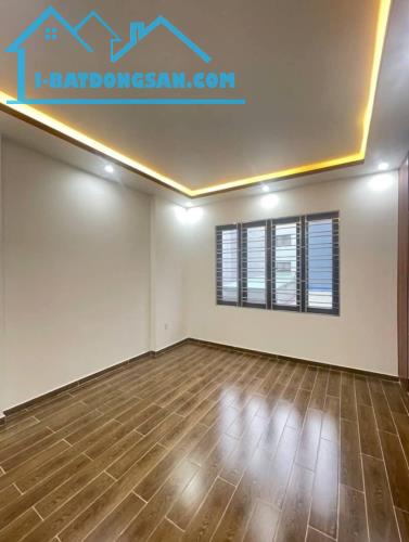 Bán nhà Nguyễn Bỉnh Khiêm, Đằng Giang, Ngô Quyền, Hải Phòng. 4 tầng, 40m2, 5 tỷ.  Ngang 4m - 2