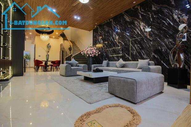 Bán nhà đẹp full nội thất luxury đường 7m5 ĐINH ĐỨC THIỆN, LIÊN CHIỂU - 1