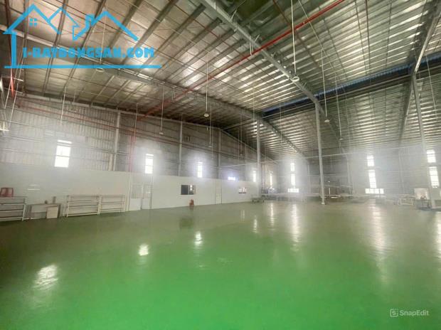 Cho thuê nhà xưởng trong KCN Long Thành, Đồng Nai, 3000m2, giá 4$/m2/tháng.