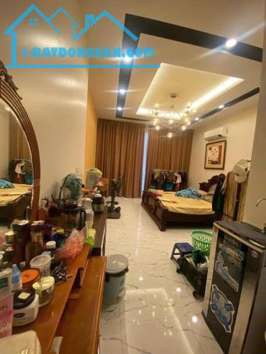 2 Thoáng, Nhà 57m2, Phố Hoàng Như Tiếp, Long Biên, Ô tô, 16 tỷ. - 2