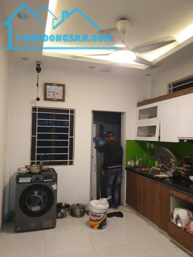 BÁN NHÀ SIÊU PHẨM AN DƯƠNG VƯƠNG TÂY HỒ LÔ GÓC NHÀ MỚI NỘI THẤT XỊN 40m 5 Tầng MT 3,5m 6,5 - 3