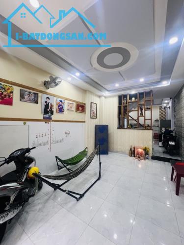 HẺM 5M NGAY BÌNH TRỊ ĐÔNG - LÊ VĂN QUỚI, 54M2, 4 TẦNG 4PN GIÁ CHỈ 6.1 TỶ