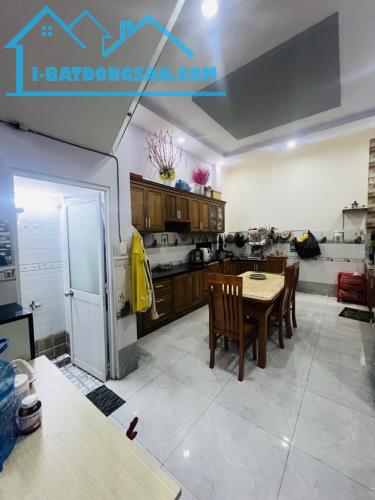 HẺM 5M NGAY BÌNH TRỊ ĐÔNG - LÊ VĂN QUỚI, 54M2, 4 TẦNG 4PN GIÁ CHỈ 6.1 TỶ - 1