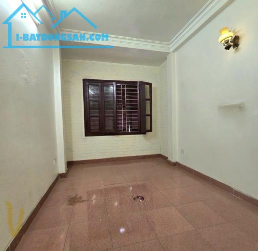 Yên_Hoà_CẦU_GIẤY - LÔ GÓC 3 THOÁNG - GẦN 4 CÔNG VIÊN - CẠNH CÁC TRƯỜNG ĐIỂM các cấp - 2
