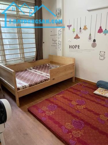 Cho thuê nhà ngõ ba gác phố Lương Khánh Thiện Hoàng Mai 35m x 4 tầng, giá 11tr/tháng - 4