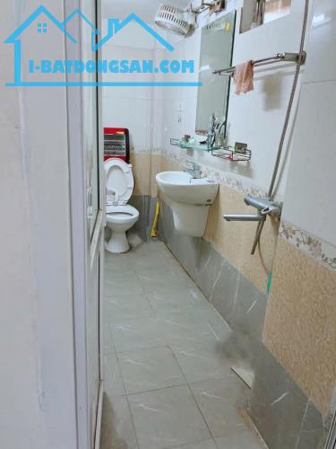 Cho thuê nhà ngõ ba gác phố Lương Khánh Thiện Hoàng Mai 35m x 4 tầng, giá 11tr/tháng - 5