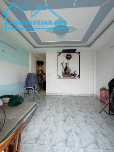 Nhà 2 tầng Quang Trung, Siêu thị Coopmart, 70m2, ngang 4.5, nhỉnh 4 tỷ - 3