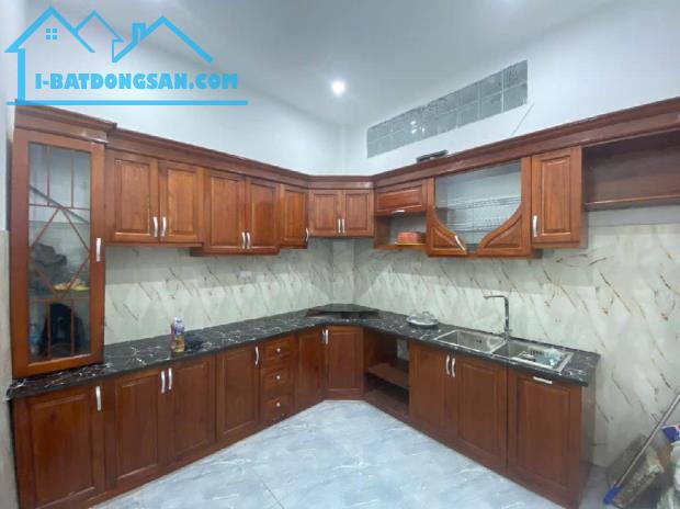 Bán nhà NGỌC LÂM 6 tỉ Ô TÔ 50M nhà đẹp 4 ngủ ở luôn - 2
