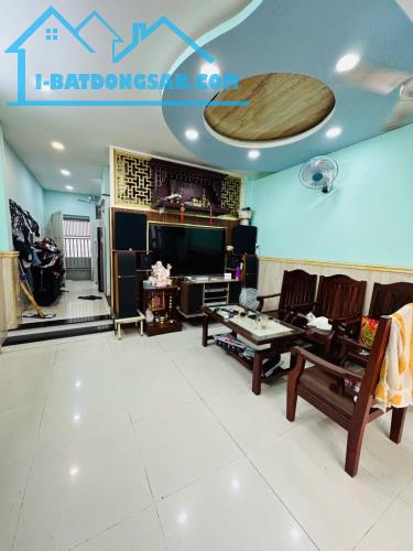 NHÀ B.ÁN - GẦN TRƯỜNG CHINH & CỔNG KCN TÂN BÌNH - 2 MẶT HẺM - DT 38M² - 2 TẦNG HƠN 3 TỶ + - 4