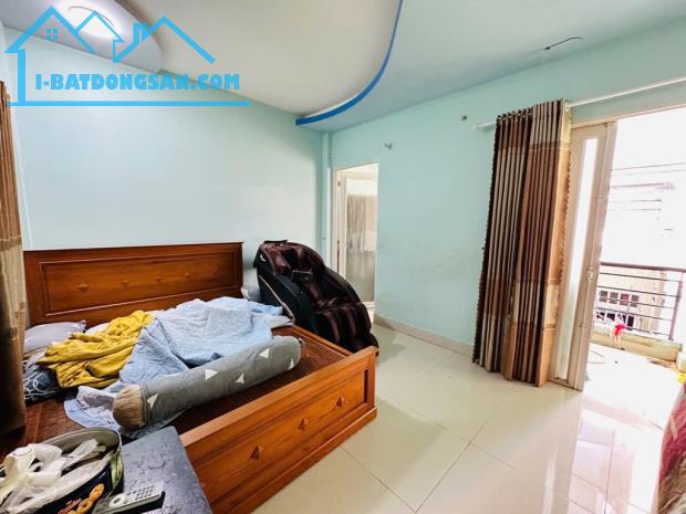 NHÀ B.ÁN - GẦN TRƯỜNG CHINH & CỔNG KCN TÂN BÌNH - 2 MẶT HẺM - DT 38M² - 2 TẦNG HƠN 3 TỶ +