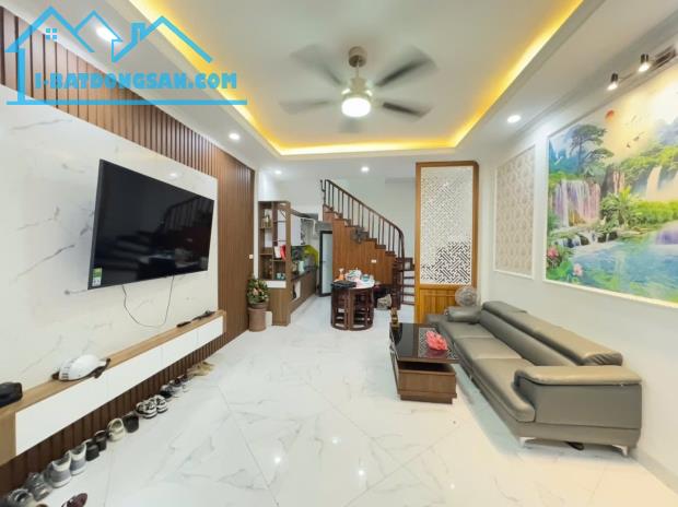 NHÀ MỚI Ở LUÔN AN DƯƠNG VƯƠNG QUẬN TÂY HỒ - Ô TÔ ĐỖ CỬA - MẶT TIỀN RỘNG - NGÕ THÔNG TỨ TUN