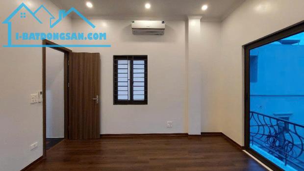 Nhà Ngọc Hồi TT Thanh Trì lô góc ô tô qua nhà 38m 4 tầng ở KD siêu đẹp giá 8.9 tỷ - 2