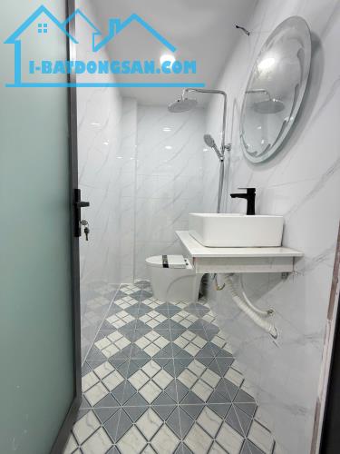 Nhà mới lửng, 2 lầu Hẻm 90 Âu Dương Lân P3Q8 - 3
