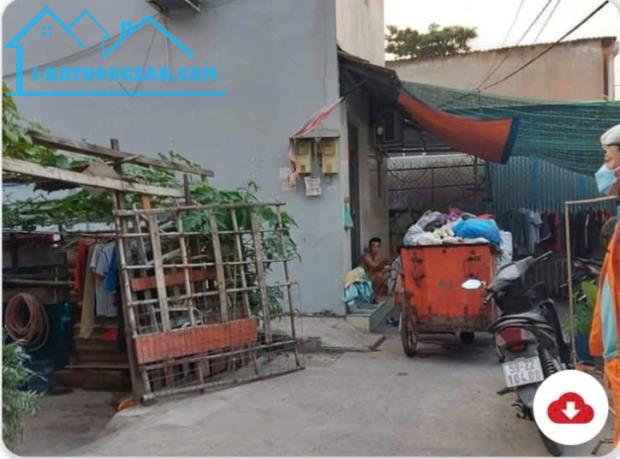 Q8 - Giáp Q6, hẻm xe hơi, 100/125m2, 4 phòng đang trọ,  5,6 tỉ còn bớt - 1