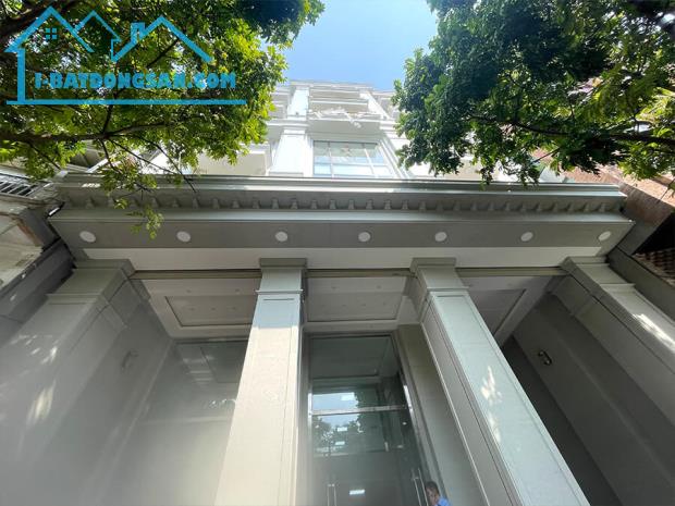 Bán Tòa Văn Phòng 10 Tầng Mặt Hồ Ba Mẫu, Đang Cho Thuê 500tr/th. DT 390m2. Giá 245 TỶ - 4