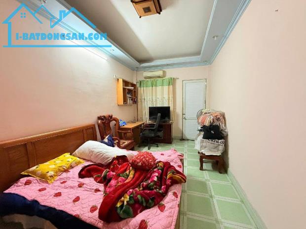 Bán nhà P. Kim Giang, HN, DT 36 m2 m2, 5 tầng, giá bán 8.3 tỷ 🔥Mô tả: ☀️ Nhà khu vưc đi l - 1