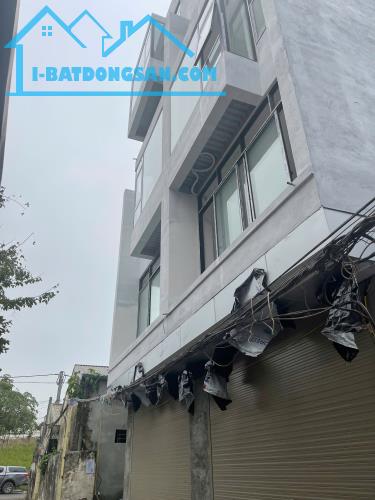 Bán nhà 46m2 5 tầng 1 tum, có thang máy, căn góc 7 chỗ vào nhà, cách 20m ra đường Bát Khối - 3