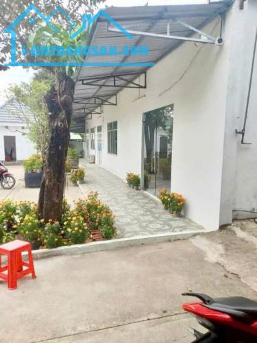 Cho Thuê Xưởng Tân Uyên Bình Dương Tổng diện tích đất 9000m2,Giá thuê 2.6$/m2 hợp đồng 5 - 1