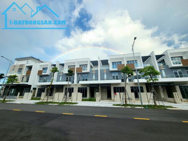 Nhà phố liền kề 3 tầng tại BGI Topaz Downtown Huế