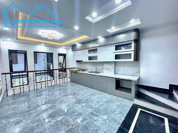 Bán nhà riêng phố Tây Sơn, lõi Đống Đa, 40m2 - 30m ra phố - 6 tầng thang máy giá nhỉnh 11 - 1