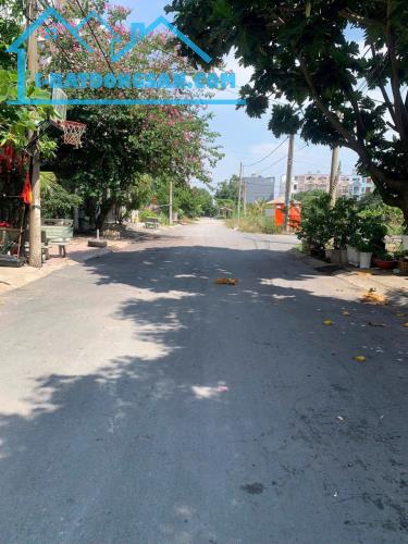 Bán biệt thự góc 2 mặt tiền KDC Lê Bôi, Phường 7, Quận 8, 200m2 chỉ nhỉnh 15 tỷ - 1