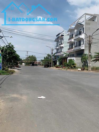 Bán biệt thự góc 2 mặt tiền KDC Lê Bôi, Phường 7, Quận 8, 200m2 chỉ nhỉnh 15 tỷ - 2