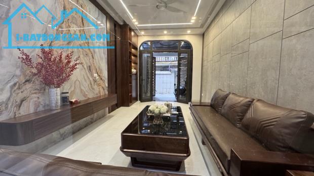 Mặt Ngõ Thông - Gần Ô Tô - View Thoáng Đẹp , ngõ phố Kim Ngưu, dt : 60m, mt : 3,5m, 5tầng.
