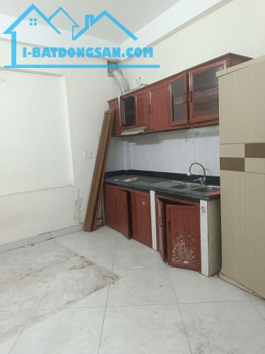 Bán nhà riêng dòng tiền đỉnh Phố Linh Quang 5 tầng, 40m2, 8 ngủ, 4 vệ sinh, 7.6 tỷ - 4