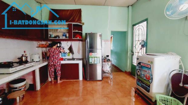 Cần bán gấp nhà Man Thiện, Tăng Nhơn Phú A, Thủ Đức, 110m2, ngang 5m, chỉ 6 tỷ 99