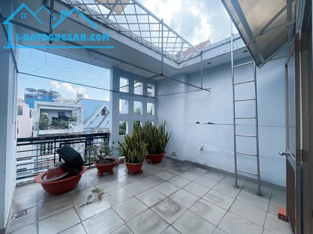 NHÀ BÁN TÂN BÌNH - HXH TRƯỜNG CHINH - KHU BÀU CÁT VIP - 3 TẦNG SÂN THƯỢNG - 7.5 TỶ - 4