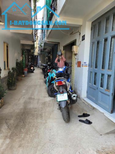 CHÍNH CHỦ BÁN GẤP NHÀ Ở PHONG PHÚ BÌNH CHÁNH – CÁCH MẶT TIỀN QL50 50M – TP HỒ CHÍ MINH