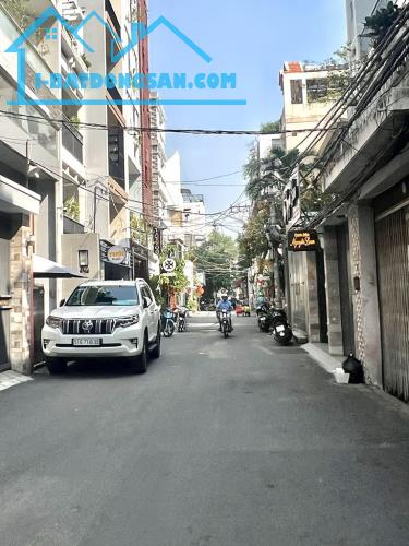 Bán nhà hẻm xe hơi Lê Văn Sỹ Quận 3,hẻm 10m thông, 4 Tầng, DT 5.3x17, Ở/Kd, 19.5 Tỷ