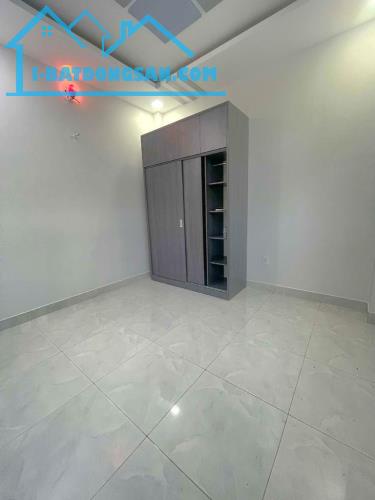 Nhà 4 tầng, 65m2, ngang 4.5m, Lò Lu, Trường Thạnh, HXH 8m, nhỉnh 4.5 tỷ - 4