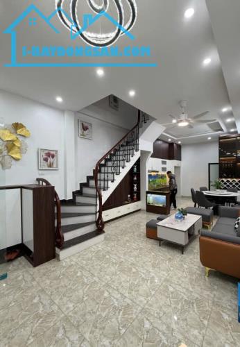 CHỦ CẦN B.Á.N NHÀ AN KHÁNH_43M2X5T, NGÕ SÁT Ô TÔ, GẦN ĐẠI LỘ THĂNG LONG, VỊ TRÍ PHÚ VINH