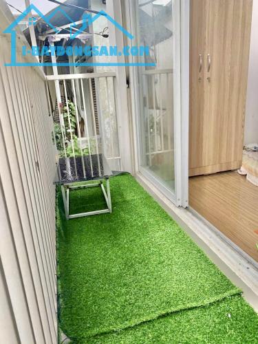 BÁN NHÀ MẶT TIỀN HẺM NHỰA THÀNH THÁI - QUẬN 10 - 50M2 - 2 TẦNG - NHỈNH 9 TỶ - 4