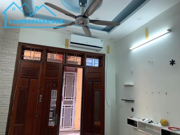 Chính chủ cho thuê nhà tại Tổ 3 La Khê, Hà Đông 34m2x3 tầng LH 0982727882 - 1