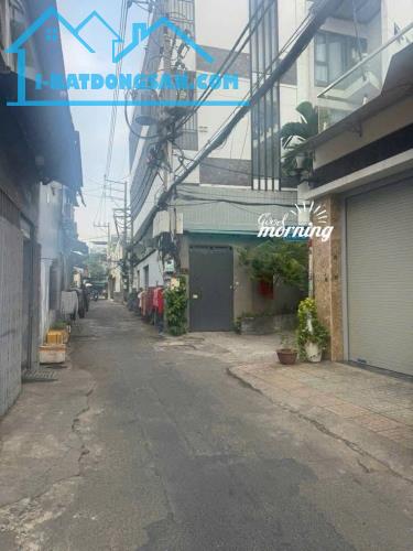 Nhà cần bán gấp ngay trung tâm Tân Phú, kinh doanh tốt. - 2