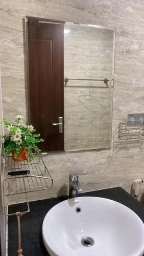 Cho thuê căn hộ 3 ngủ full đồ tại Hanoi Homeland Long Biên 78m, giá 11tr/th LH: 0395432616 - 3