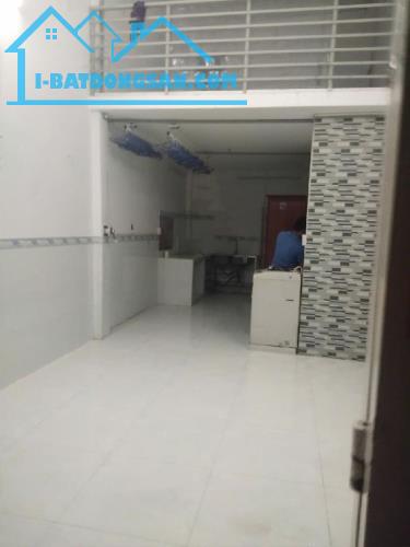 Bán nhà hẻm 161D Lạc Long Quân, Quận 11