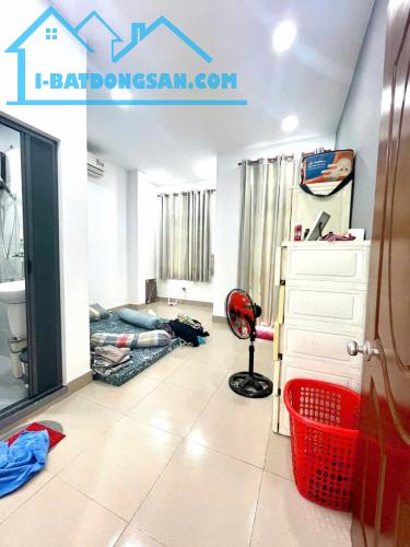 Mặt tiền đường 11, Lê Trọng Tấn vào 19/5,  4.3 tỷ - 3