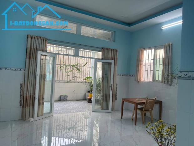 Bán nhà đường Trần Thanh Mại - Tân Tạo A - Bình Tân 93m2 (5.3m x 18.2m) Gía 4,5 Tỷ TL - 3